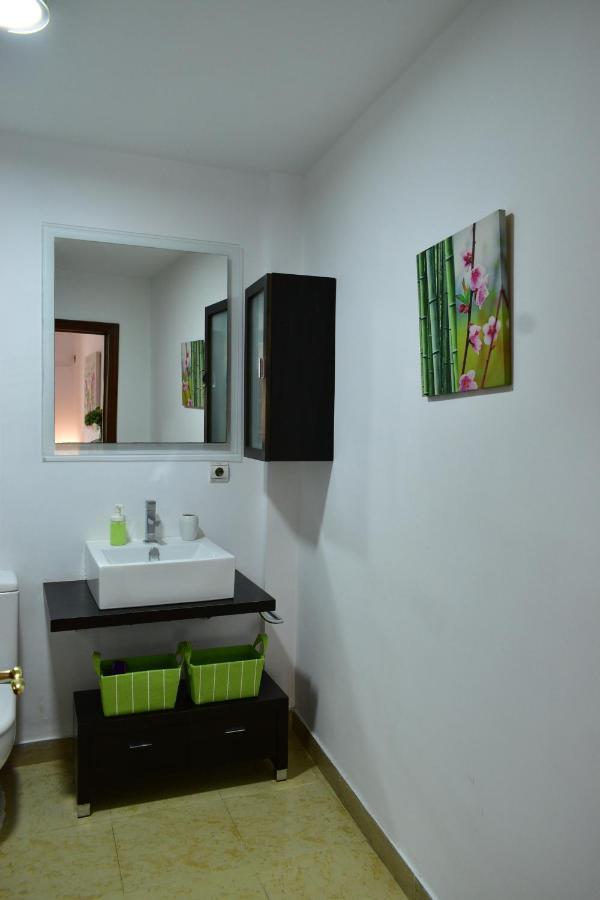Apartamento Duenas Seville Luaran gambar